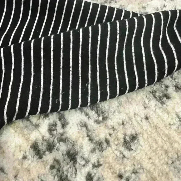 ✨Danskin athleisure long sleeve shirt size large - Picture 5 of 7